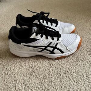 Asics Womens Gel Upcourt 3